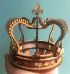 3D-корона из фанеры
