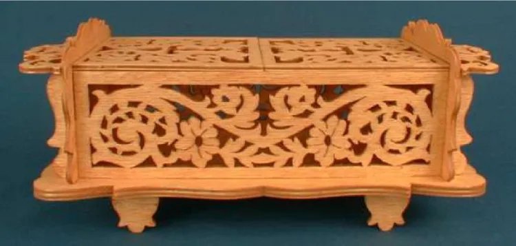 Шкатулка с крылышками