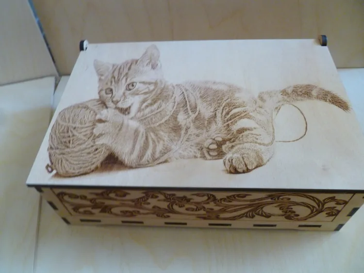 Шкатулка с котом