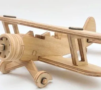 Биплан Waco UPF-7
