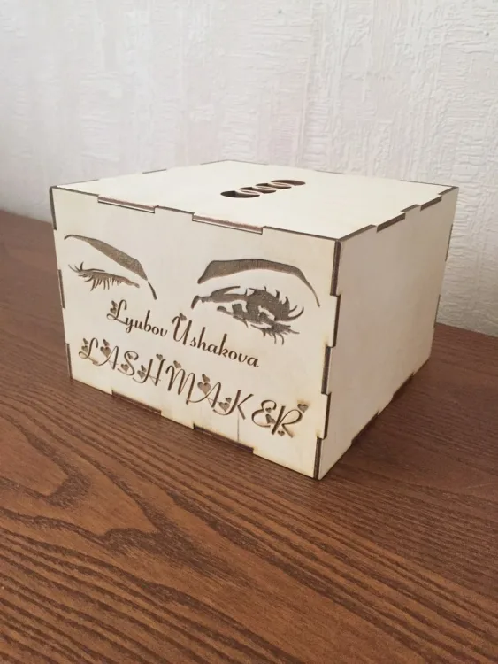 Коробка для ресниц