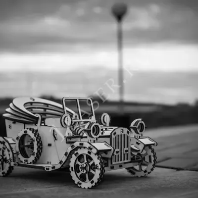 Автомобиль Форд