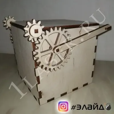 Механическая шкатулка