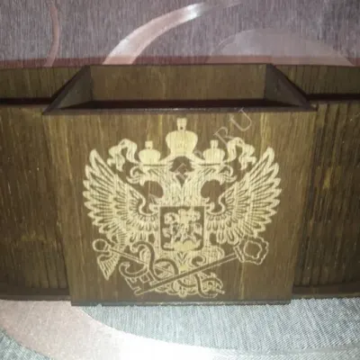 Настольный органайзер, карандашница