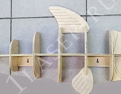 Полка в виде рыбы