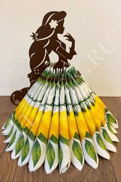 Салфетница Девушка с косой