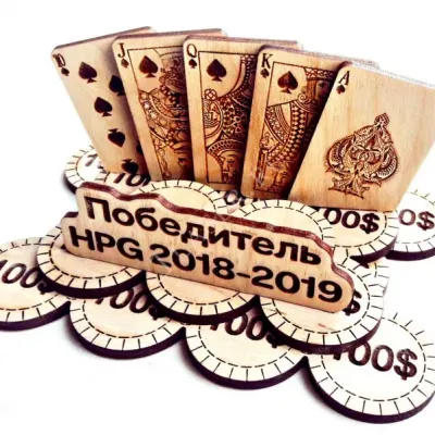 Сувенир на стол Карты