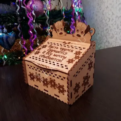 Шкатулка с собаками