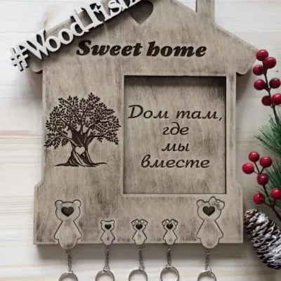 Ключница из дерева: домик Sweet home с медведями