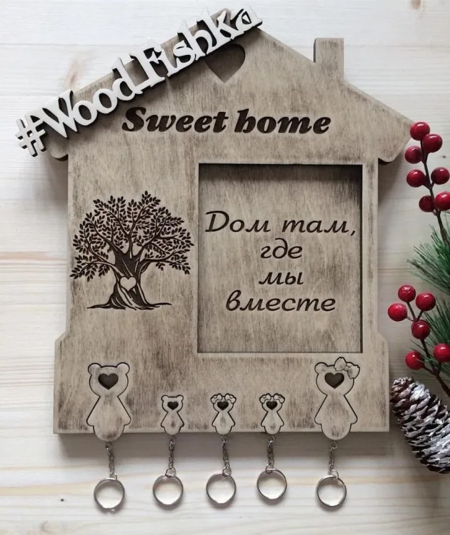 Ключница из дерева: домик Sweet home с медведями
