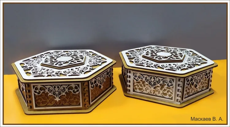 Шкатулка шестигранная