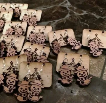 Серги Снеговик