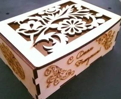 Коробка с цветами