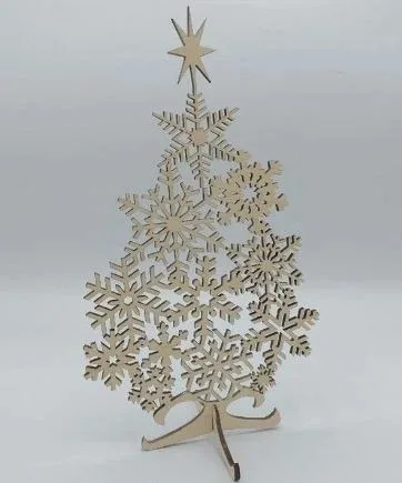 Ажурная ёлка