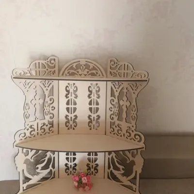 Резная полка