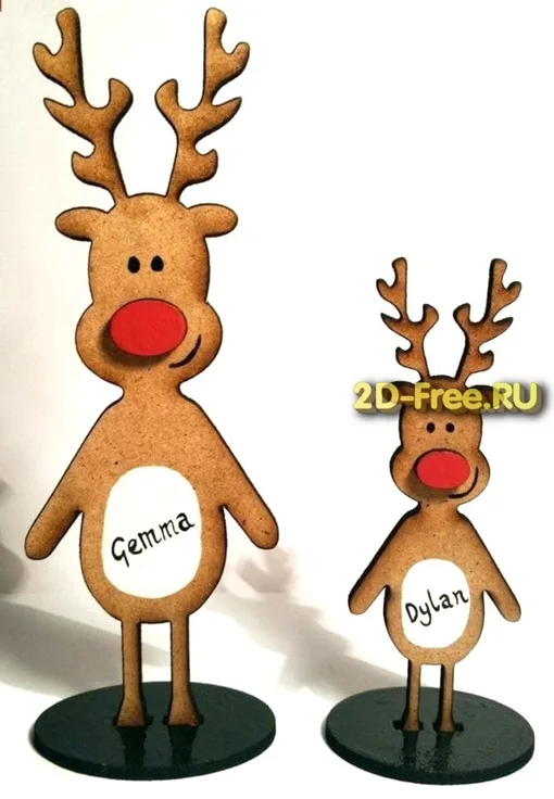 Пара смешных оленей