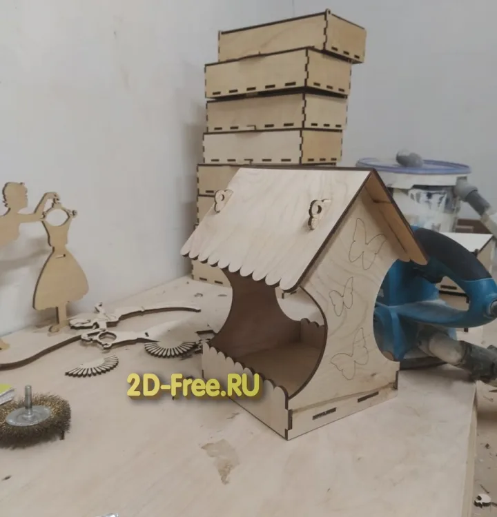 Кормушка для птиц