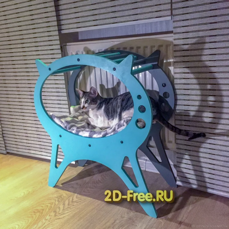 Открытая лежанка для котиков на ножках