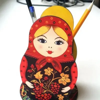 Эффектные карандашницы Матрешки