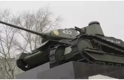 Первый советский танк Т-18